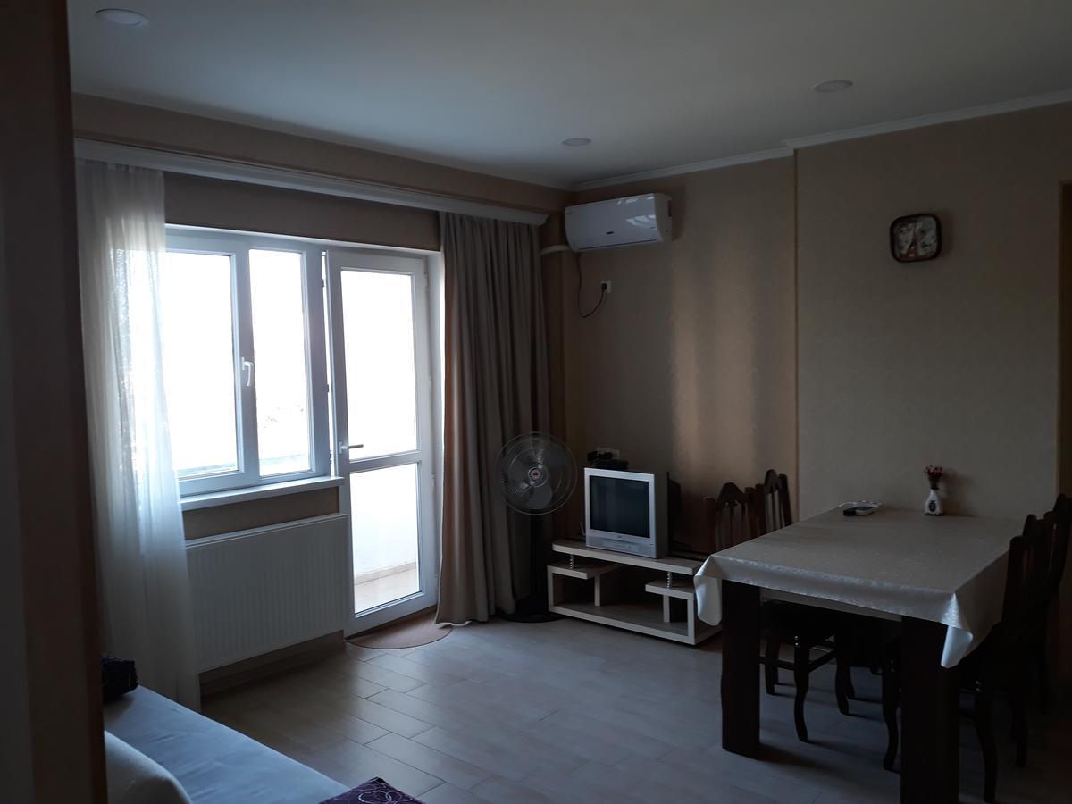 Apartment Abashvili 3 ティビリシ エクステリア 写真